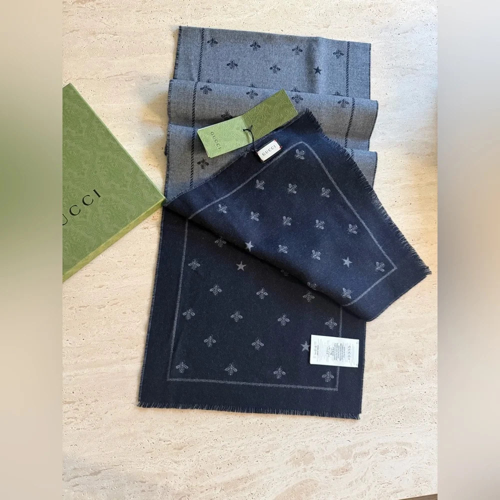 NWT GUCCI WOOL BEE ACCENT REVERSIBLE SCARF UNISEX 💖🌟 - Picture 5 of 13